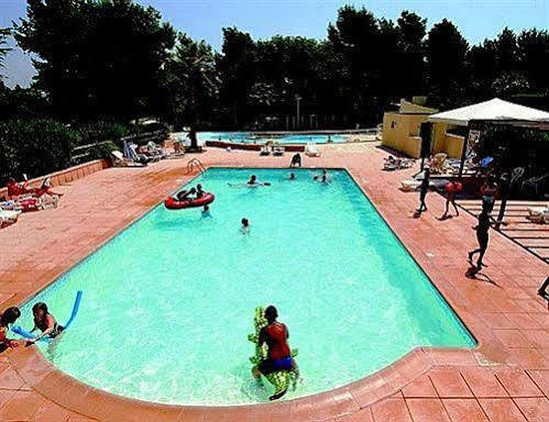 Belambra Clubs Residence Grasse - Les Jasmins Bagian luar foto